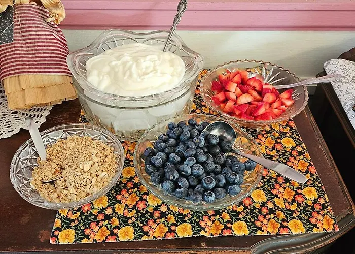 Belle Aire Mansion Bed & Breakfast