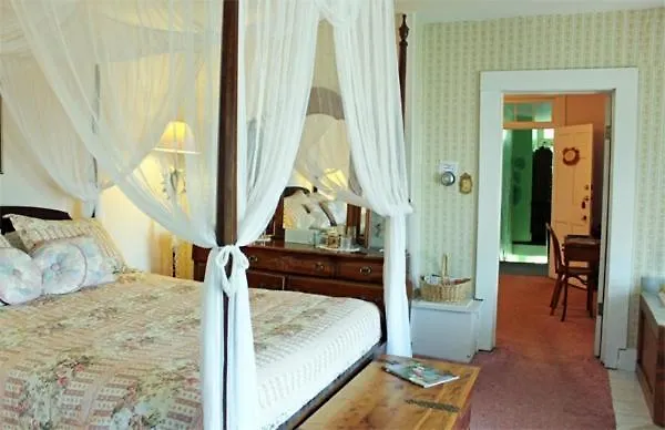 Bed & Breakfast Belle Aire Mansion 3*