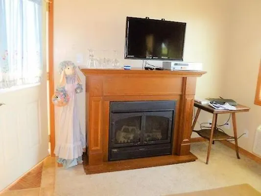 Belle Aire Mansion Bed & Breakfast 3*